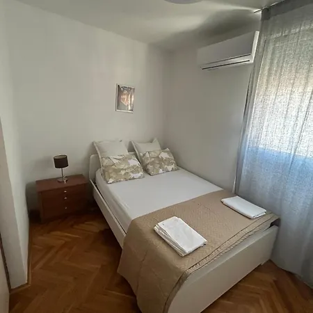 Lux View Апартаменти