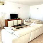 Апартаменты Lux View Beach Apt Сплит