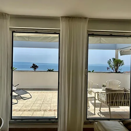 Azure View Beach Apt