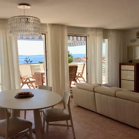 Lux View Apartment *